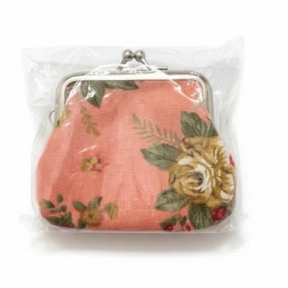 Dior Beauty Pink Bundle: Mini Perfume, Pouch & Extras - Picture 7 of 7